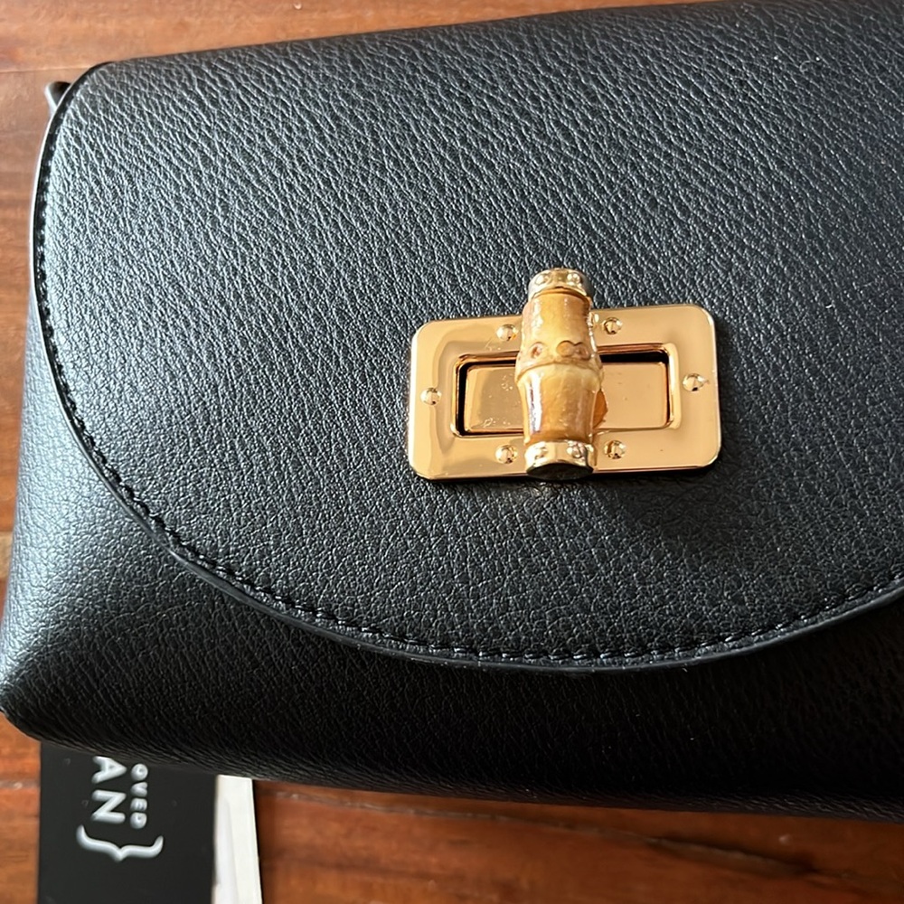NWT Le Miel Black Purse with Guitar Strap - Picture 11 of 12